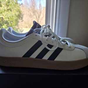 Adidas White Sneakers with Black Stripes and Gum Sole